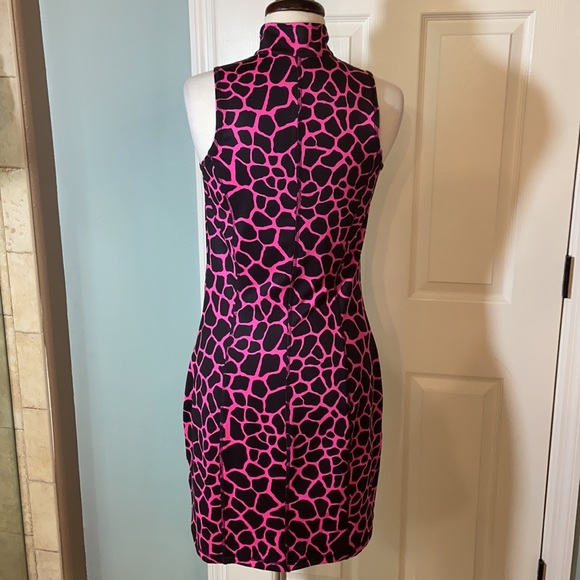 Like new Kevan Hall Sport Animal Print Golf Dress - Picture 10 of 15